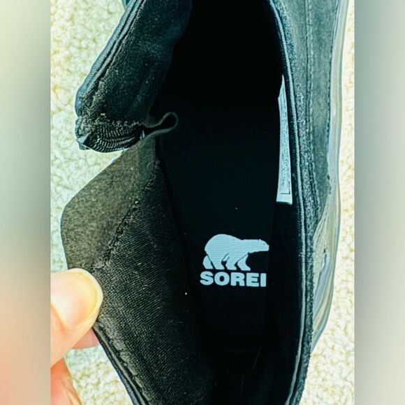 NWT SOREL Kinetic Breakthru Acadia Black Suede Bootie Women's Sz 7 - Picture 11 of 13